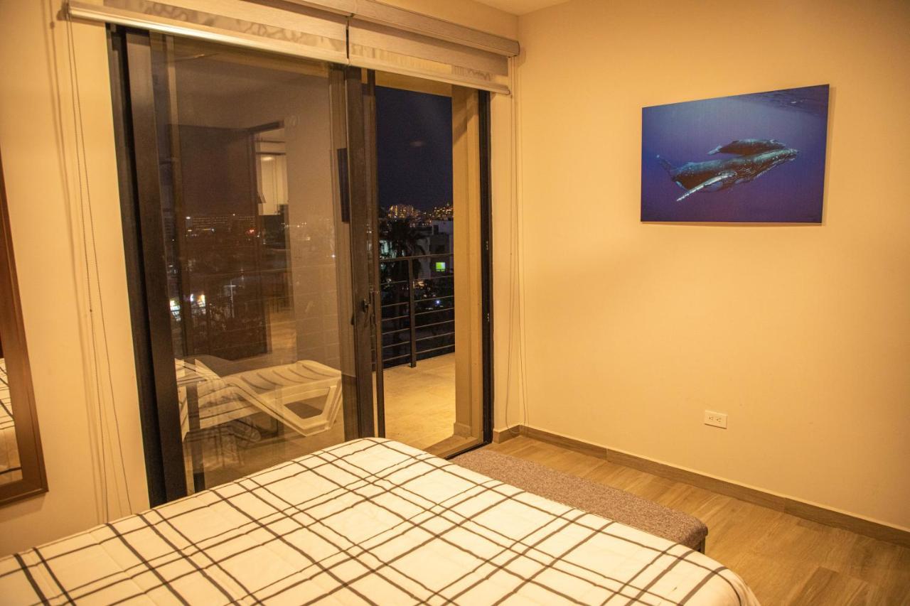 New Condo W/Rooftop Pool & View カボ・サン・ルーカス エクステリア 写真