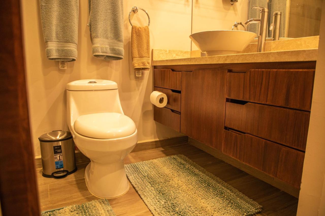 New Condo W/Rooftop Pool & View カボ・サン・ルーカス エクステリア 写真
