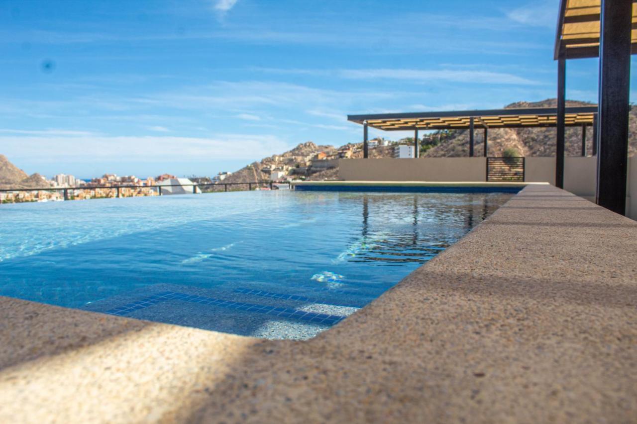 New Condo W/Rooftop Pool & View カボ・サン・ルーカス エクステリア 写真