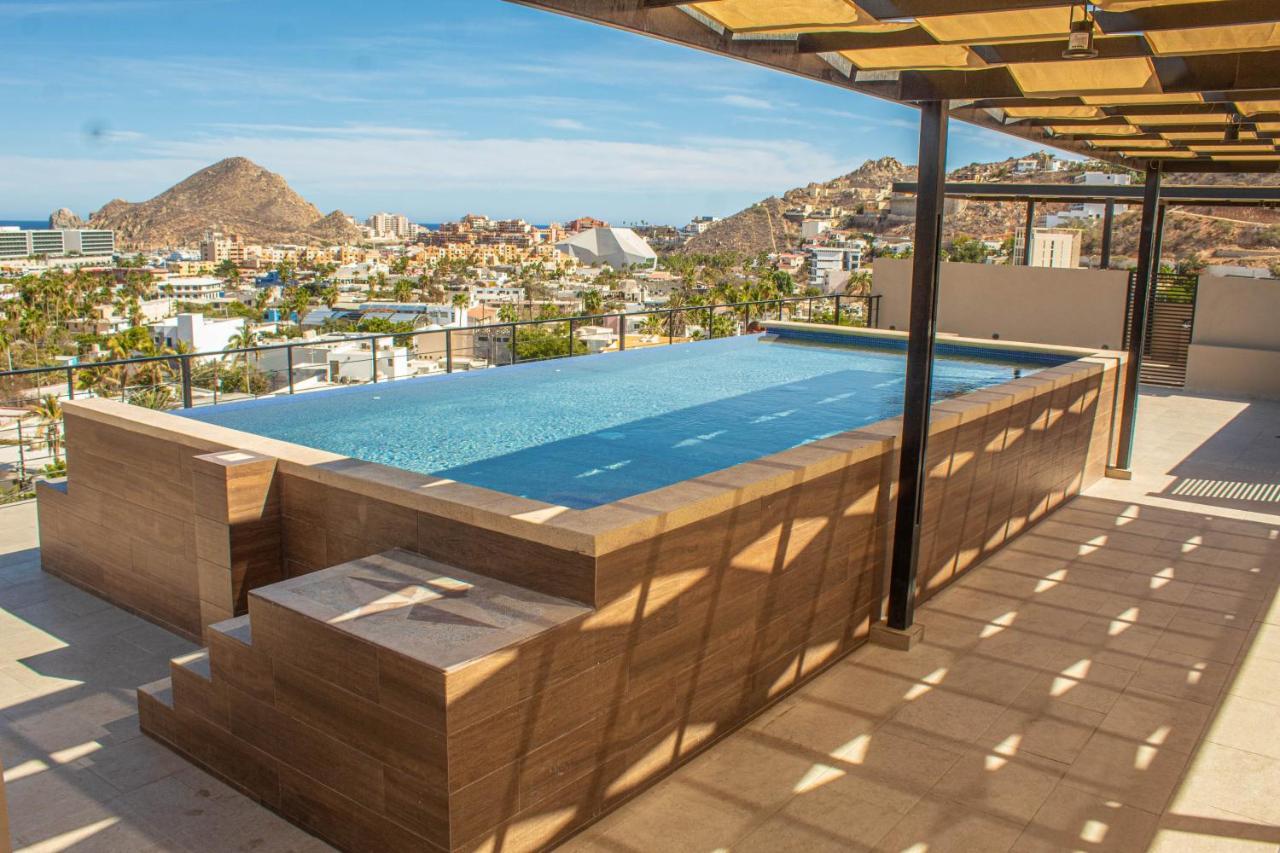 New Condo W/Rooftop Pool & View カボ・サン・ルーカス エクステリア 写真